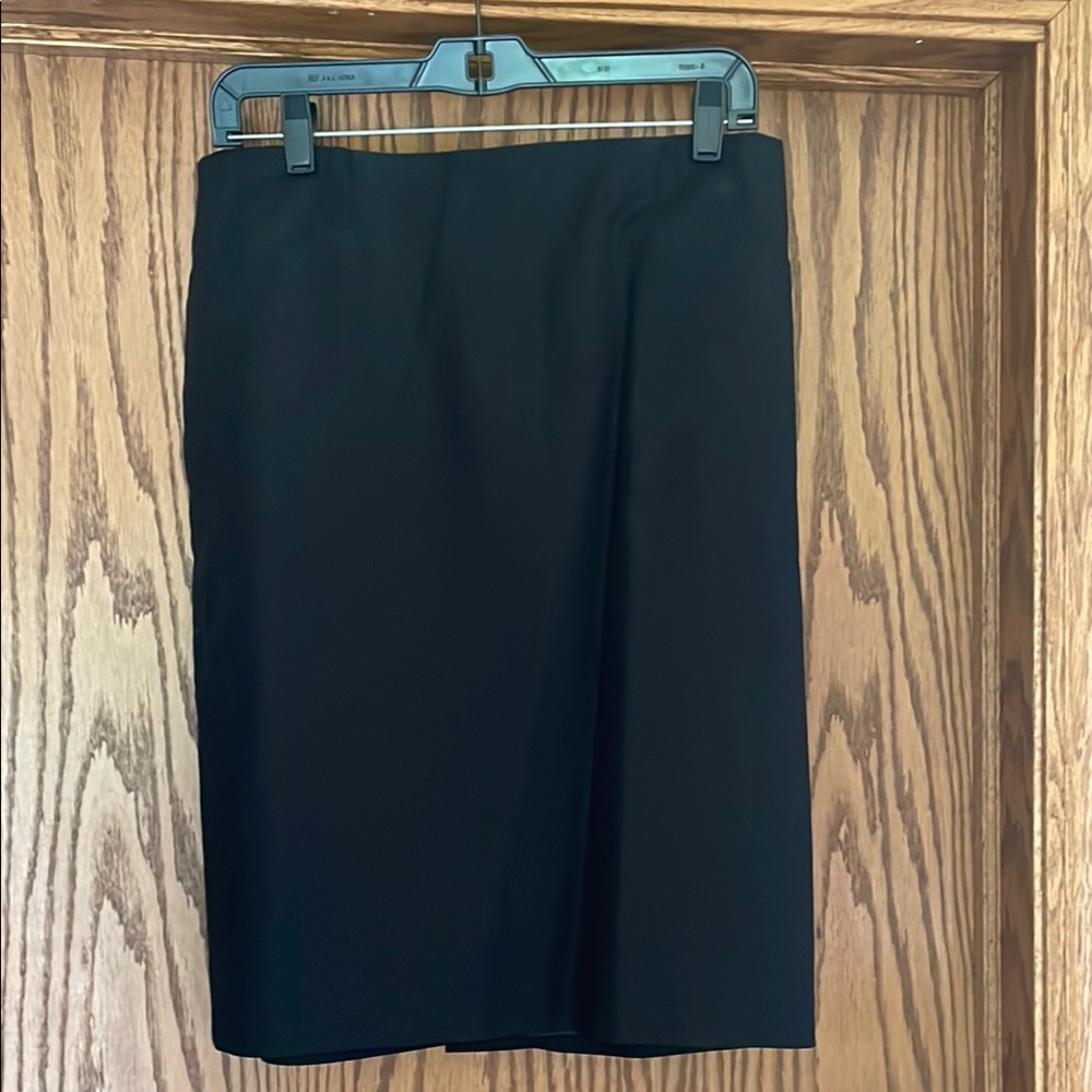 Van Heusen Classic Black Pencil Skirt